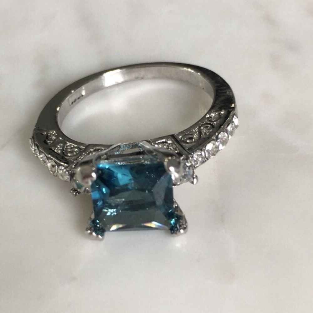 Blue Sapphire and White Topaz 925 Sterling Silver Ring